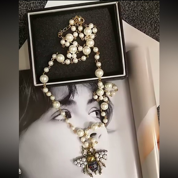 Anthropologie Pearl Bee Elegant Long Gold Necklace - Picture 3 of 17